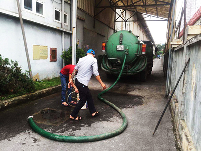 Hút bể phốt